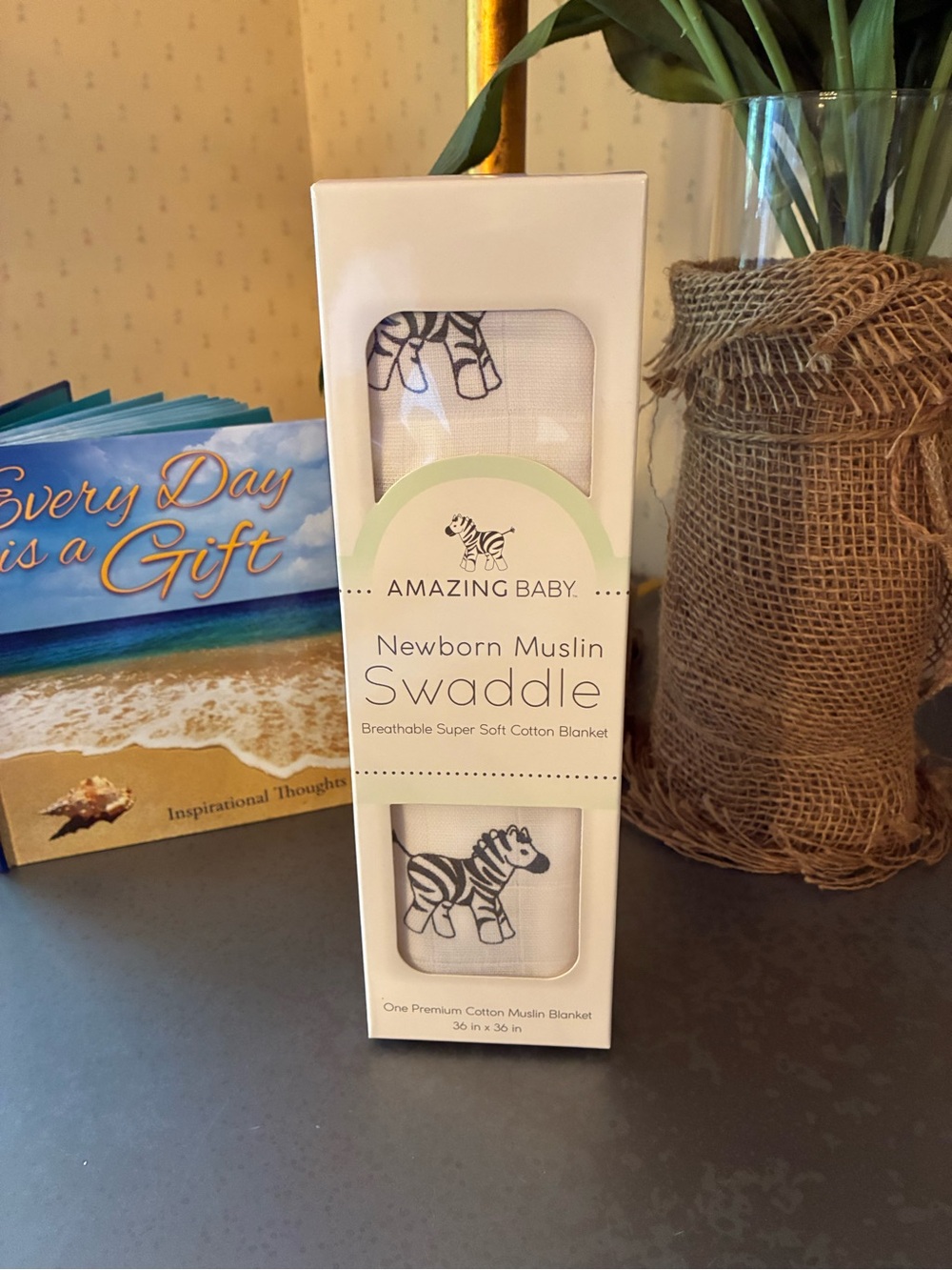 Amazing Baby, NEW IN BOX, Newborn ZEBRA Muslin Swaddle blanket. WHITE, BLACK.